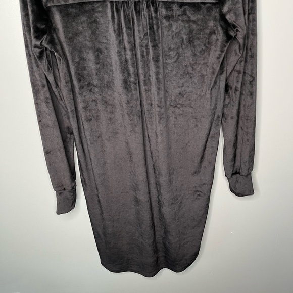 Bobi Los Angeles Velour Dress - Picture 7 of 9